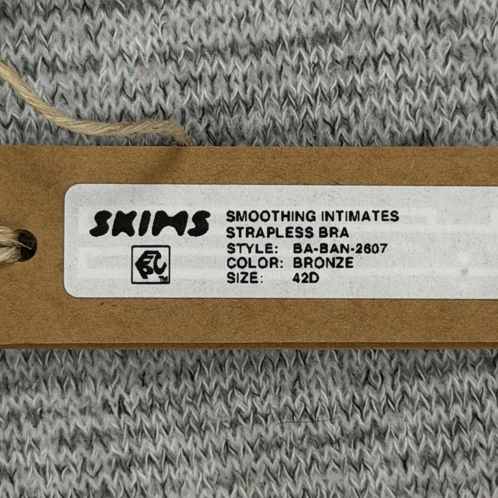 SKIMS Smoothing Intimates Strapless Bra Bronze Underwire 42D BA-BAN-2607 NWT - Picture 2 of 14